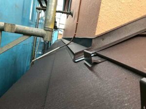 雨押え板金
